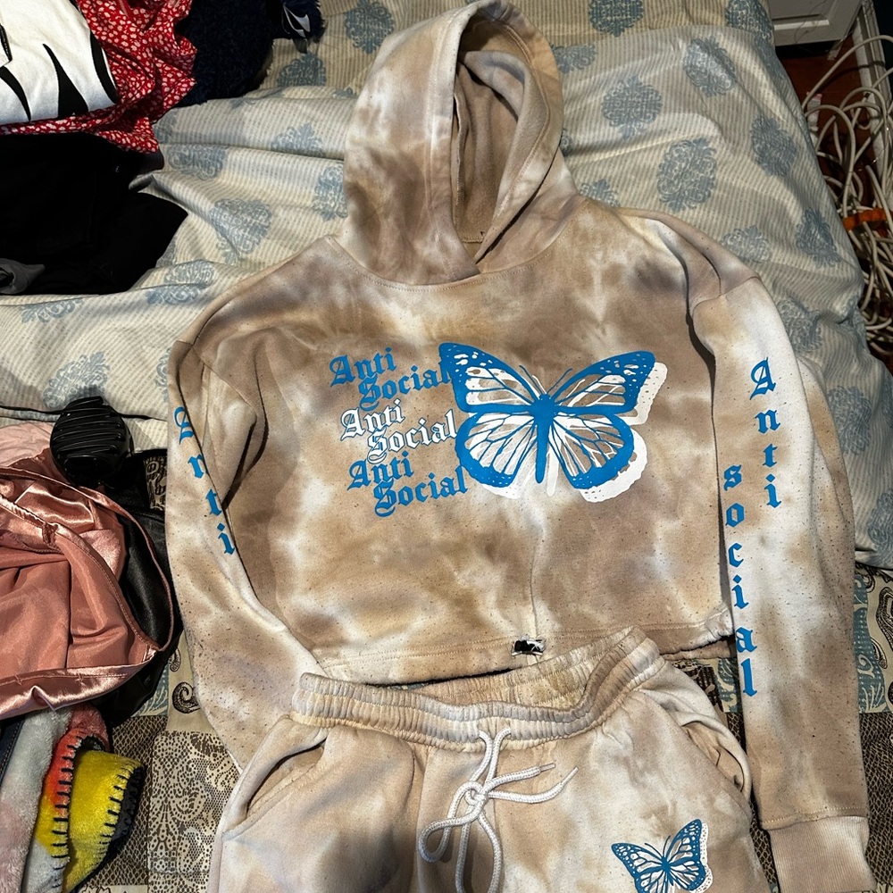 sweat suit combo